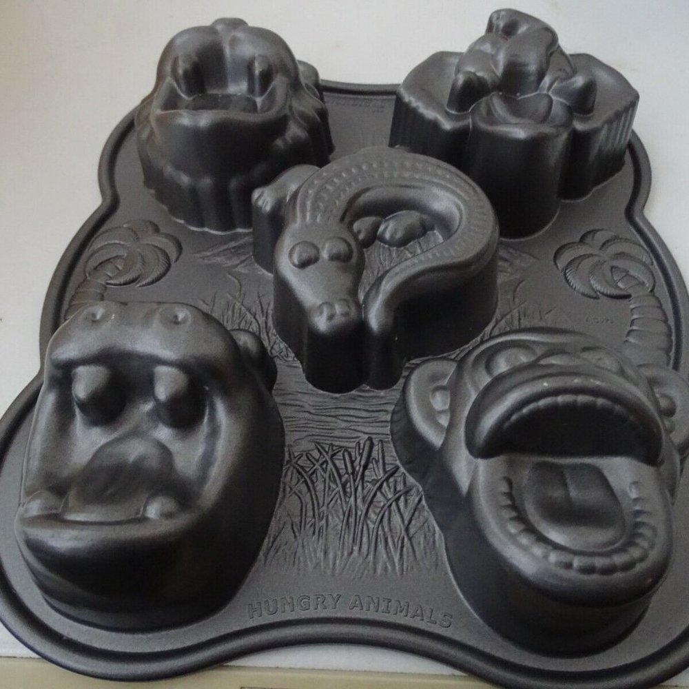 Nordic Ware Hungry Animals Cupcake Pan